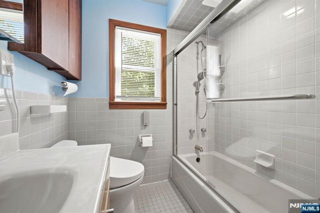 243 Woodland Avenue, River Edge, NJ 07661