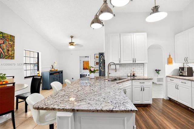 15705 SW 7th Place, Sunrise, FL 33326