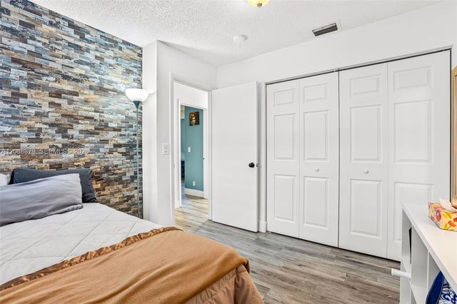 15705 SW 7th Place, Sunrise, FL 33326