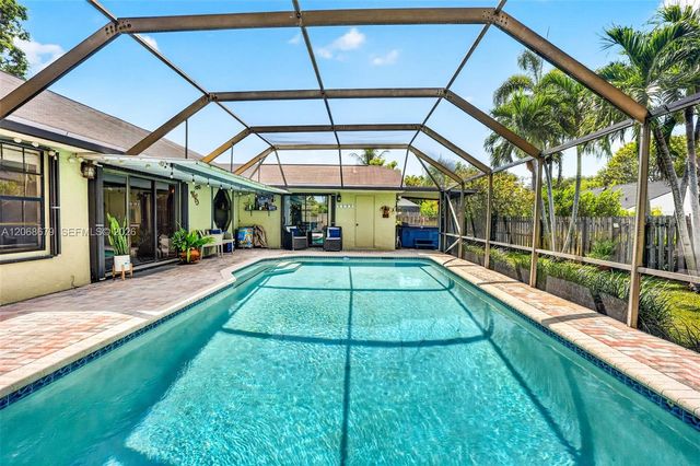15705 SW 7th Place, Sunrise, FL 33326