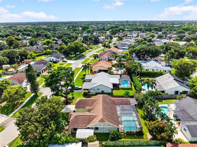 15705 SW 7th Place, Sunrise, FL 33326