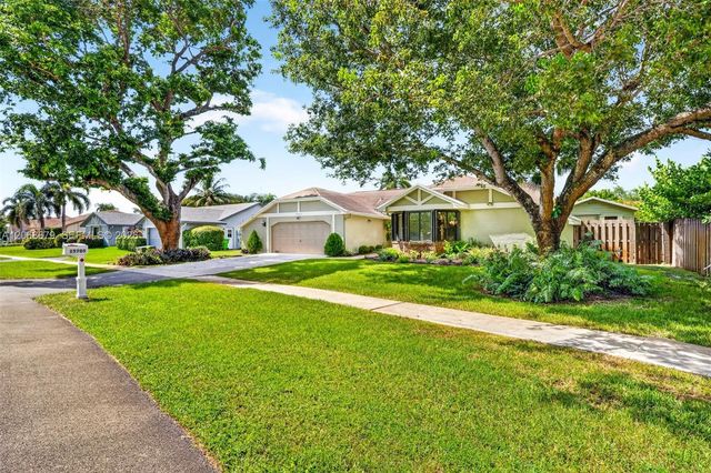 15705 SW 7th Place, Sunrise, FL 33326