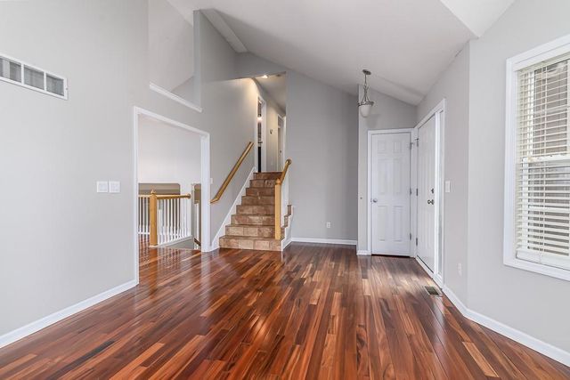 11911 N Charlotte Street, Kansas City, MO 64155