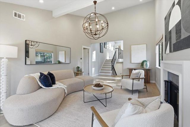 652 Sand Hill Circle, Menlo Park, CA 94025