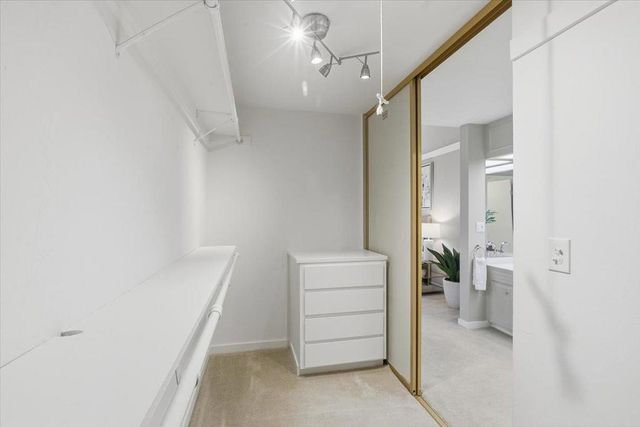 652 Sand Hill Circle, Menlo Park, CA 94025