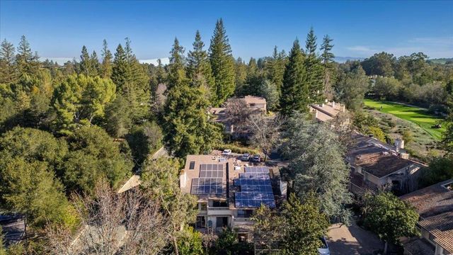 652 Sand Hill Circle, Menlo Park, CA 94025