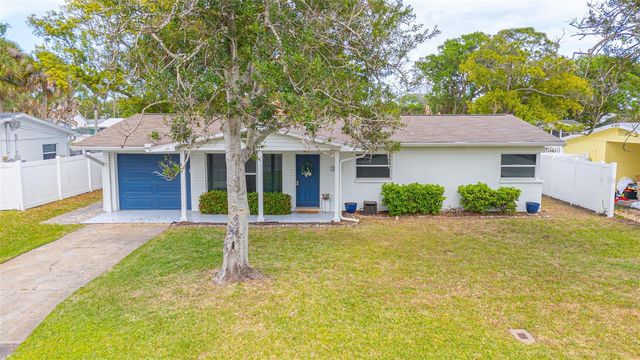 517 S PENINSULA AVENUE, New Smyrna Beach, FL 32169