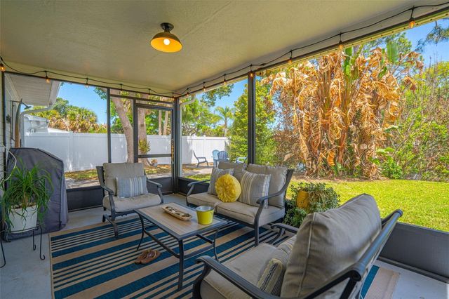 517 S PENINSULA AVENUE, New Smyrna Beach, FL 32169