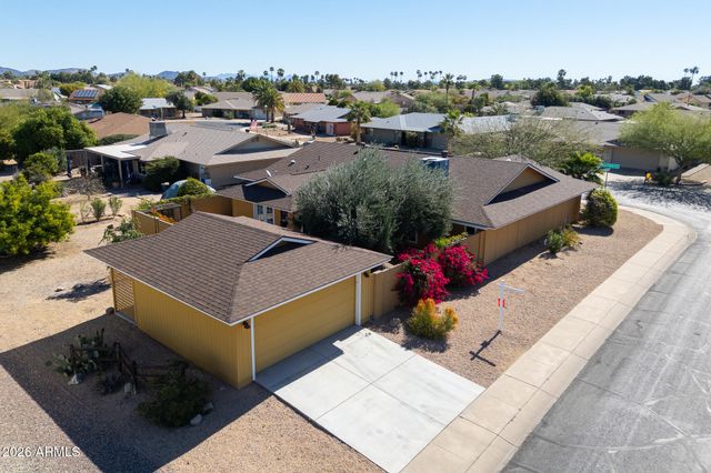 9732 W STAGECOACH Court, Sun City, AZ 85373