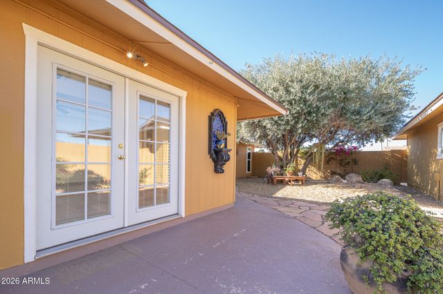 9732 W STAGECOACH Court, Sun City, AZ 85373