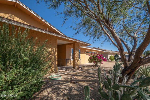 9732 W STAGECOACH Court, Sun City, AZ 85373