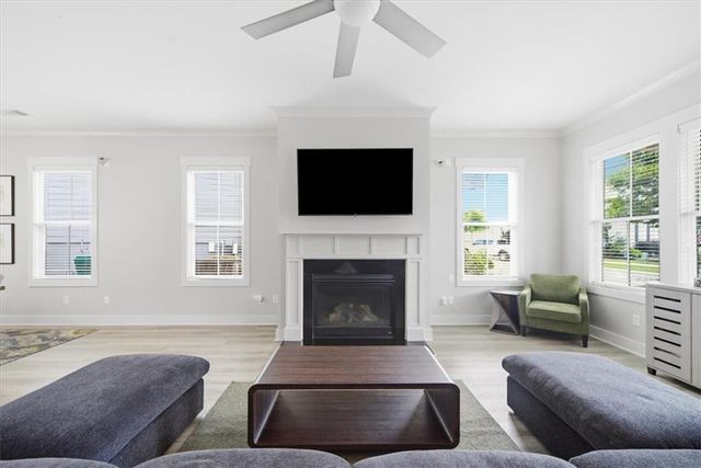 262 Dawson Drive, Woodstock, GA 30188
