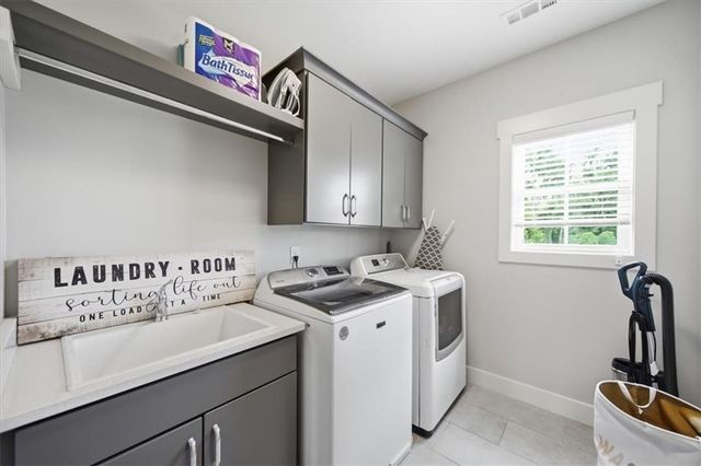 262 Dawson Drive, Woodstock, GA 30188