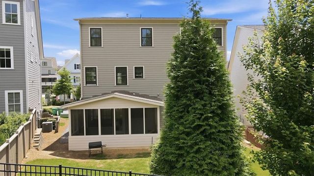 262 Dawson Drive, Woodstock, GA 30188