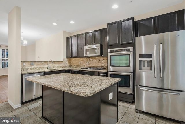 1612 FERNWOOD DR, Upper Marlboro, MD 20774