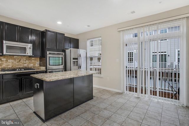 1612 FERNWOOD DR, Upper Marlboro, MD 20774