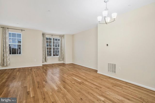 1612 FERNWOOD DR, Upper Marlboro, MD 20774