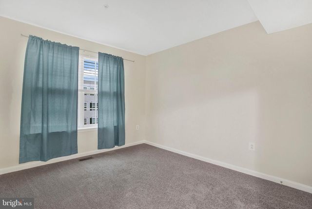 1612 FERNWOOD DR, Upper Marlboro, MD 20774