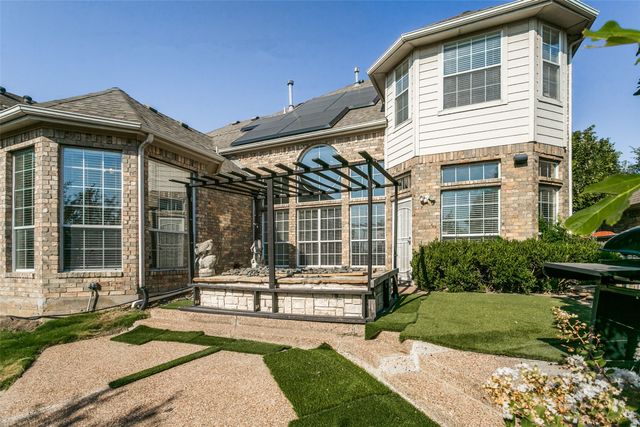 9028 Bottlebrush Lane, Irving, TX 75063