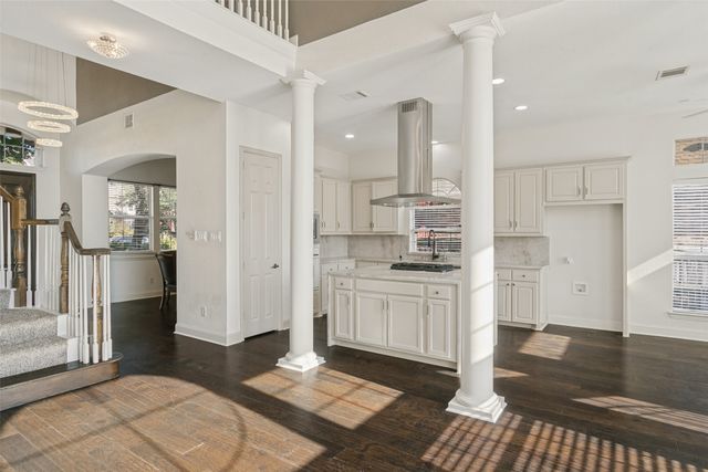 9028 Bottlebrush Lane, Irving, TX 75063