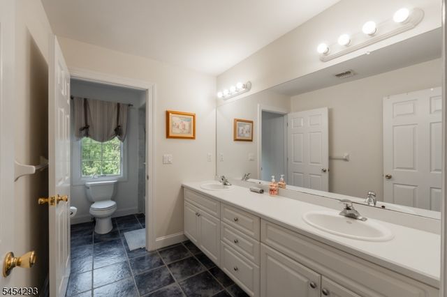 100 Shongum Rd, Randolph Twp., NJ 07869