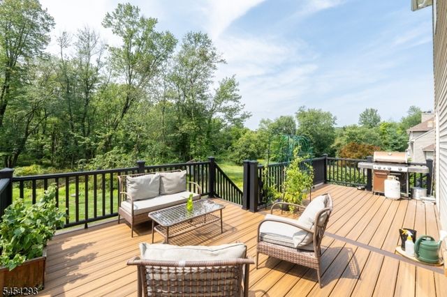 100 Shongum Rd, Randolph Twp., NJ 07869