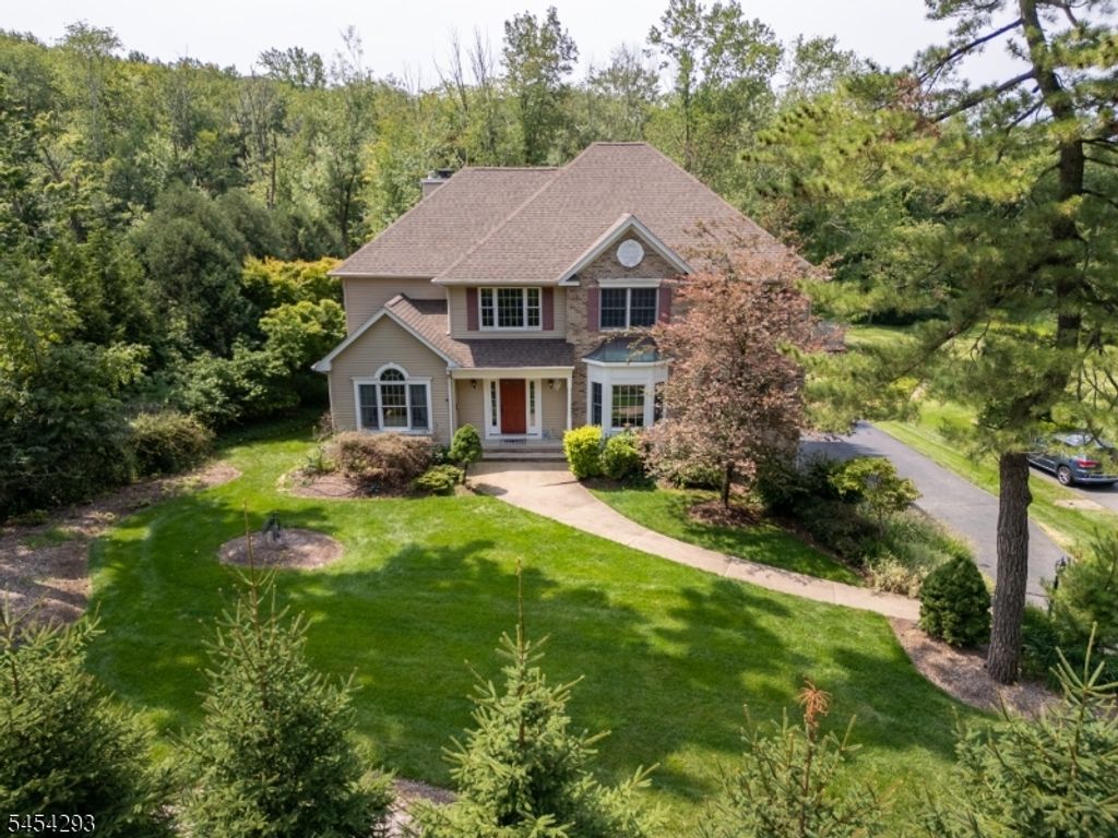 100 Shongum Rd, Randolph Twp., NJ 07869