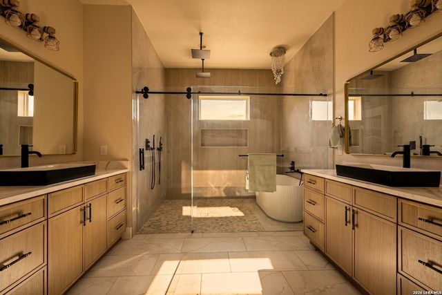 140 Dragonfly, La Vernia, TX 78121