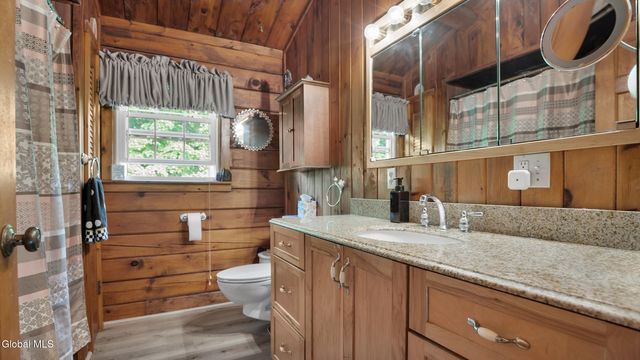 538 Pleasant Valley Road, Argyle, NY 12809