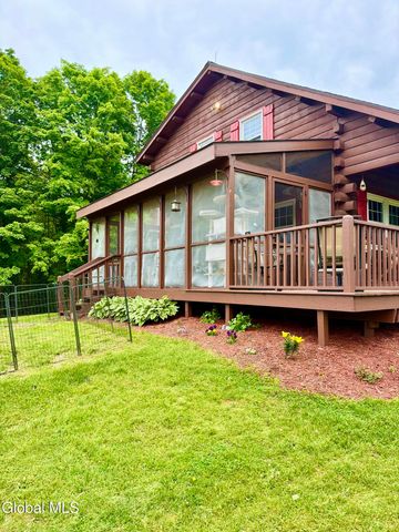 538 Pleasant Valley Road, Argyle, NY 12809