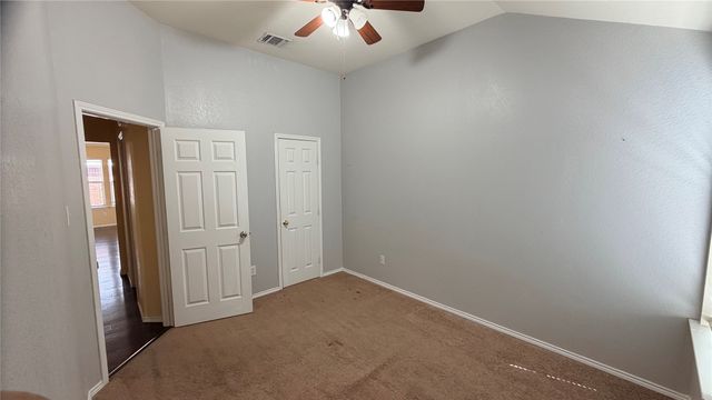 2013 Kingsbrook Trail, Fort Worth, TX 76120