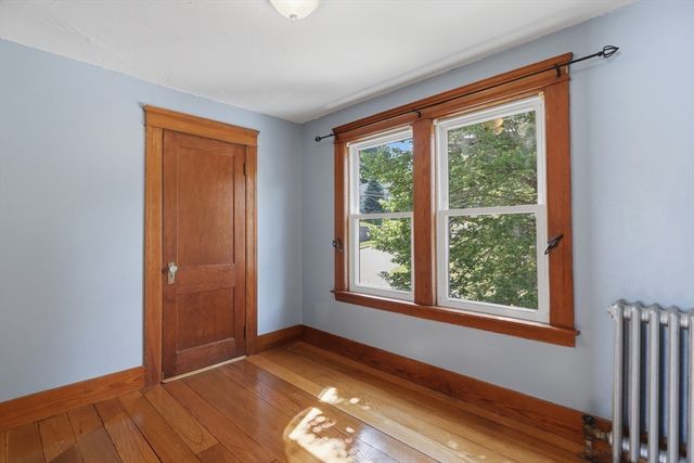 4 Drummond Avenue, Worcester, MA 01605