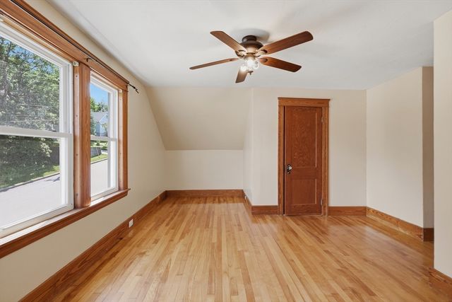 4 Drummond Avenue, Worcester, MA 01605