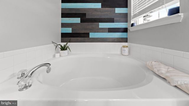 9016 EXECUTIVE CLUB DR, Delmar, MD 21875