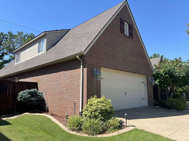 8606 E 110th Court, Tulsa, OK 74133