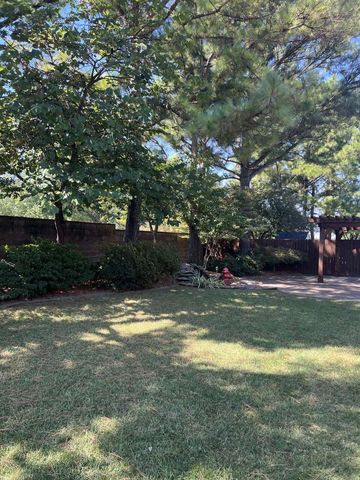 8606 E 110th Court, Tulsa, OK 74133