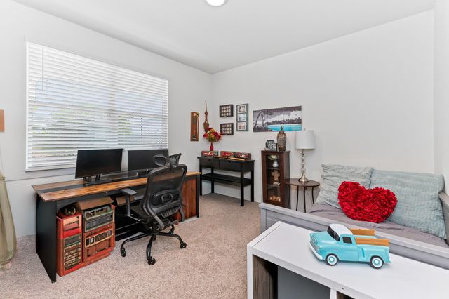 204 Florenz LN, Georgetown, TX 78628