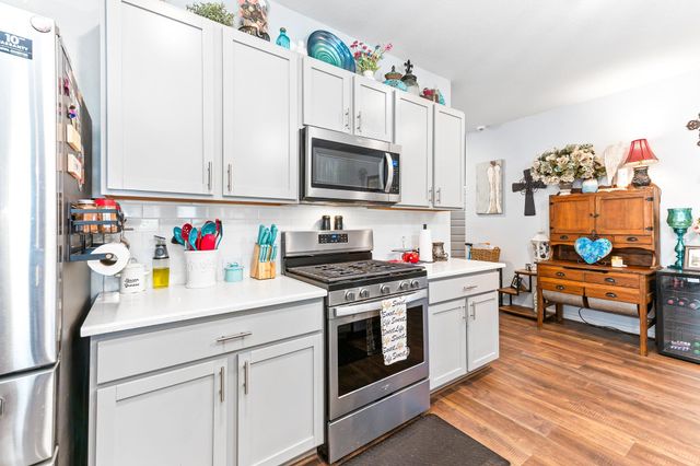 204 Florenz LN, Georgetown, TX 78628
