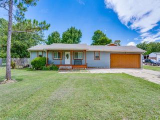 2105 Drain Drive, St Paul, TX 75098