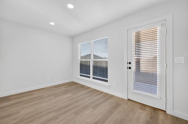 1601 N Clinton Avenue, Lubbock, TX 79416