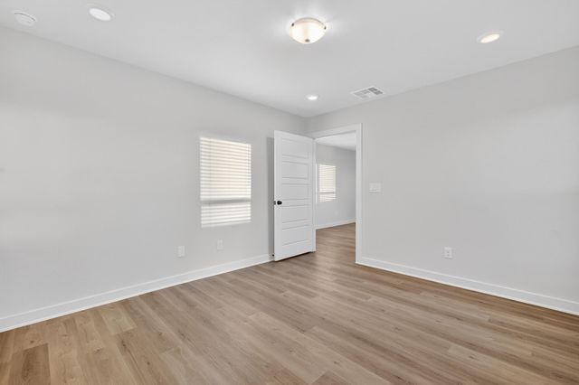 1601 N Clinton Avenue, Lubbock, TX 79416