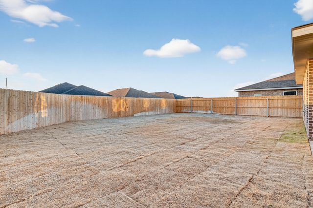 1601 N Clinton Avenue, Lubbock, TX 79416