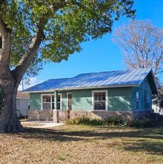 364 16th Street SW, Vero Beach, FL 32962