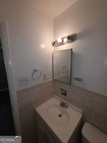 707 Battlecreek Road, Jonesboro, GA 30236