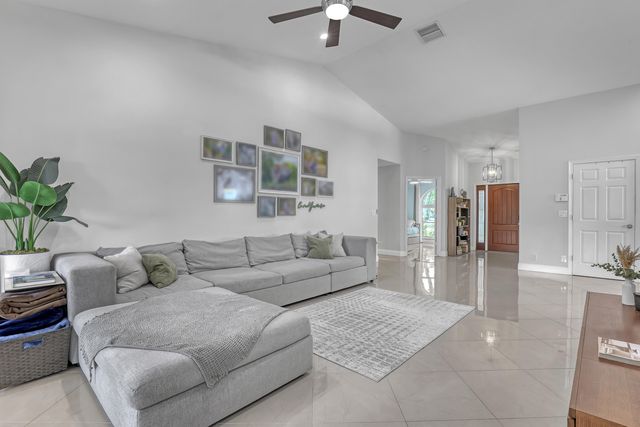 5770 Aspen Ridge Circle, Delray Beach, FL 33484