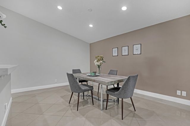 5770 Aspen Ridge Circle, Delray Beach, FL 33484