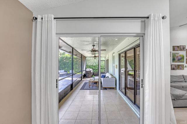 5770 Aspen Ridge Circle, Delray Beach, FL 33484