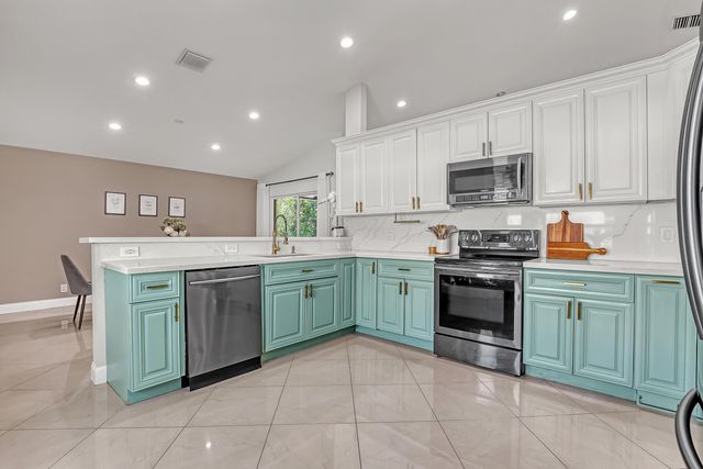 5770 Aspen Ridge Circle, Delray Beach, FL 33484