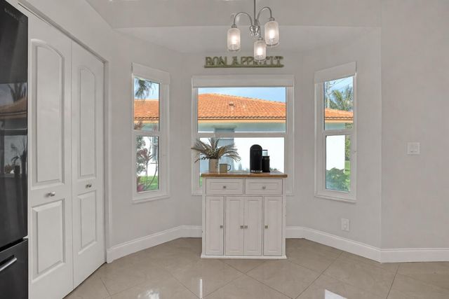 5770 Aspen Ridge Circle, Delray Beach, FL 33484