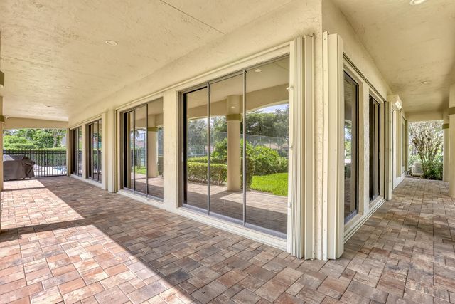 5770 Aspen Ridge Circle, Delray Beach, FL 33484